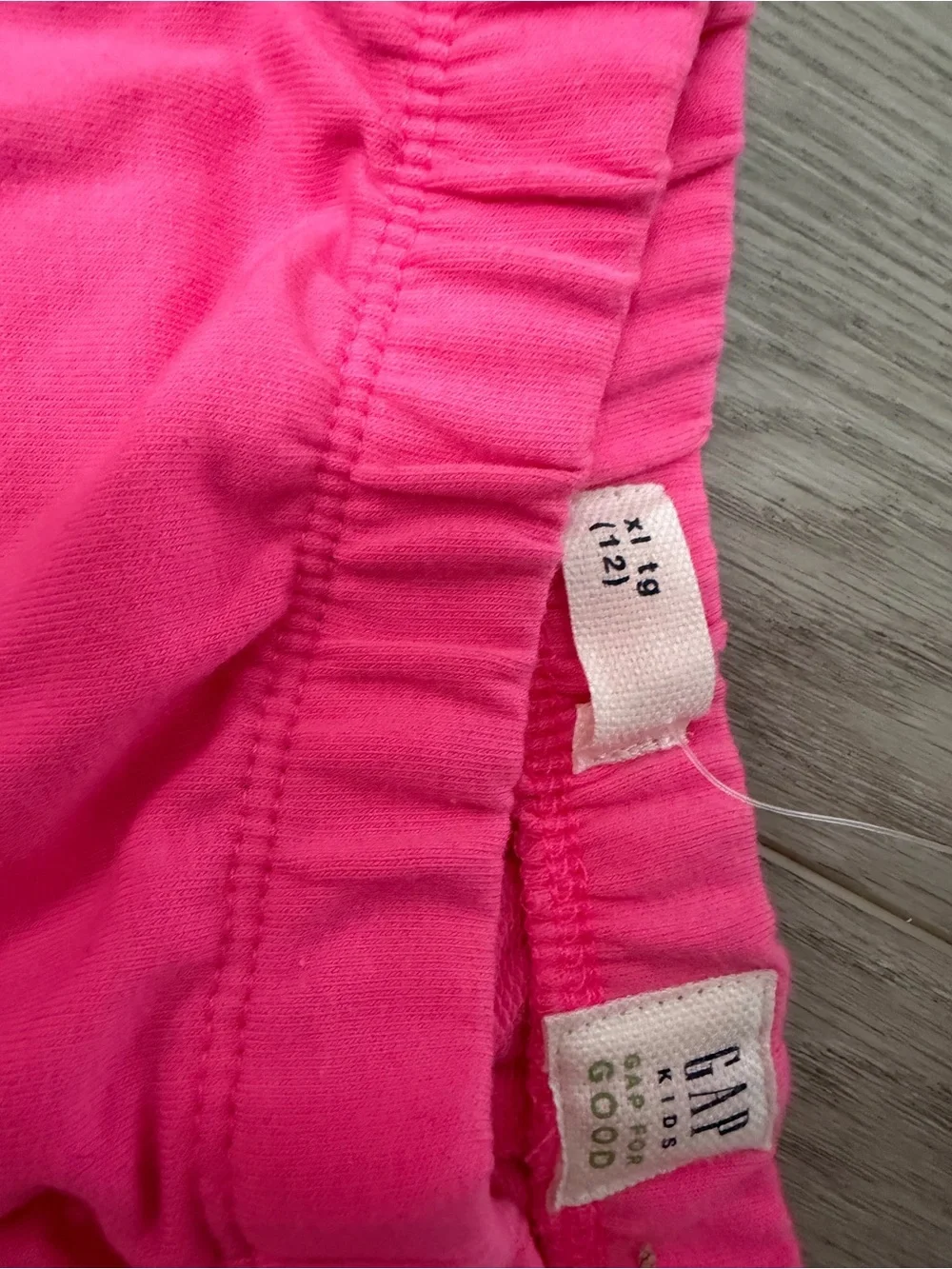 GAP bright hot